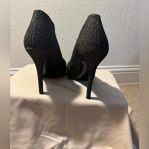 Women's Nine West 6M Rocha Gold Glitter Shoes Pumps High 4 inch Heels - Picture 3 of 6